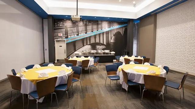 Dave & Buster's Pelham Manor photo 1