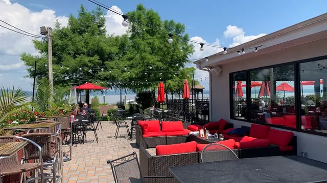 Don Coqui On The Hudson photo 1